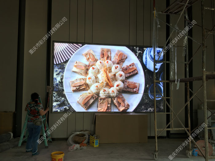 榮安地產(chǎn)P3室內(nèi)全彩顯示屏